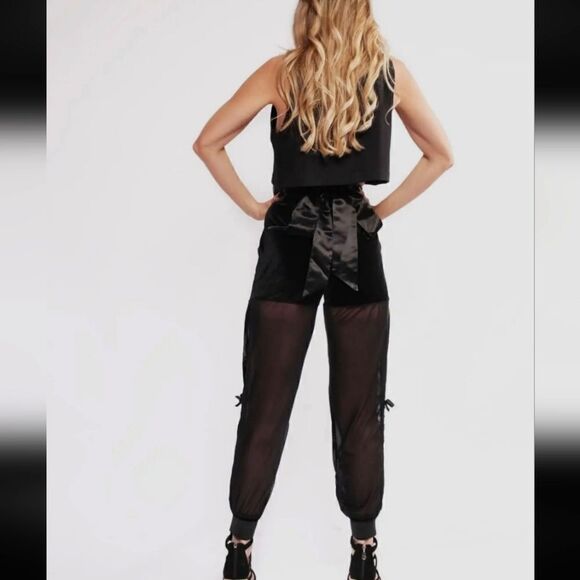 Erina Meliz velour mesh pants - Picture 16 of 16